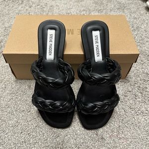 Steve Madden Braided sandal